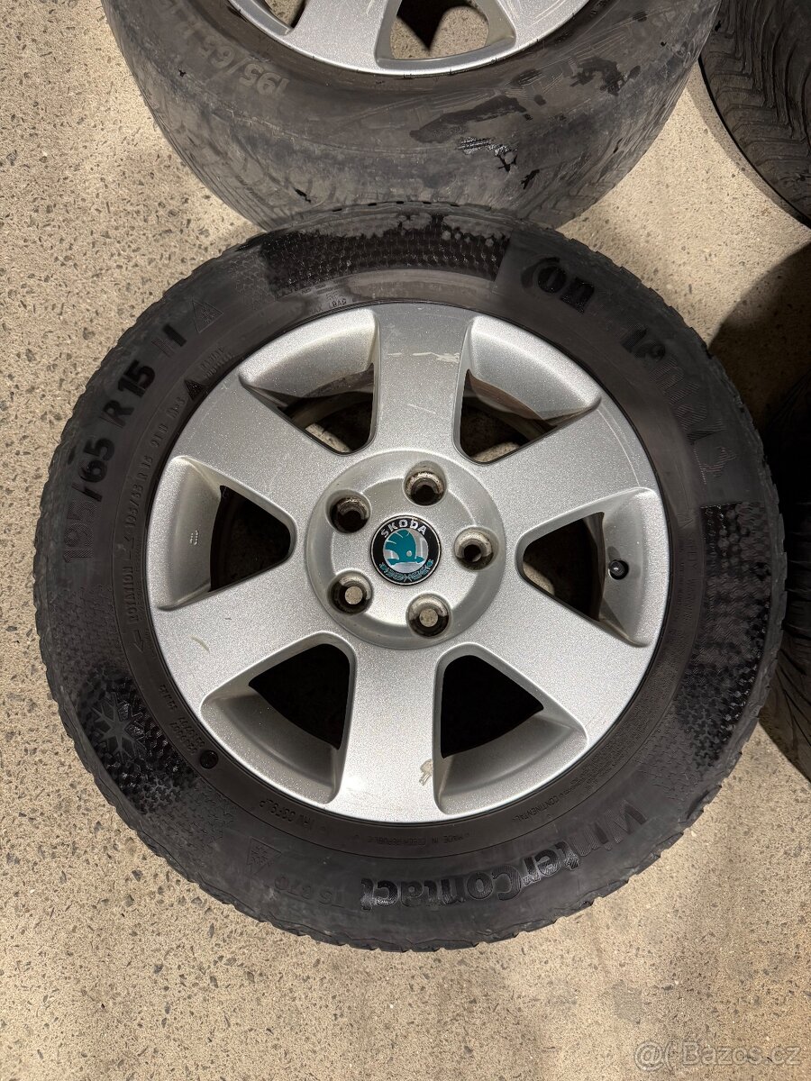 Alu kola R15 - 2