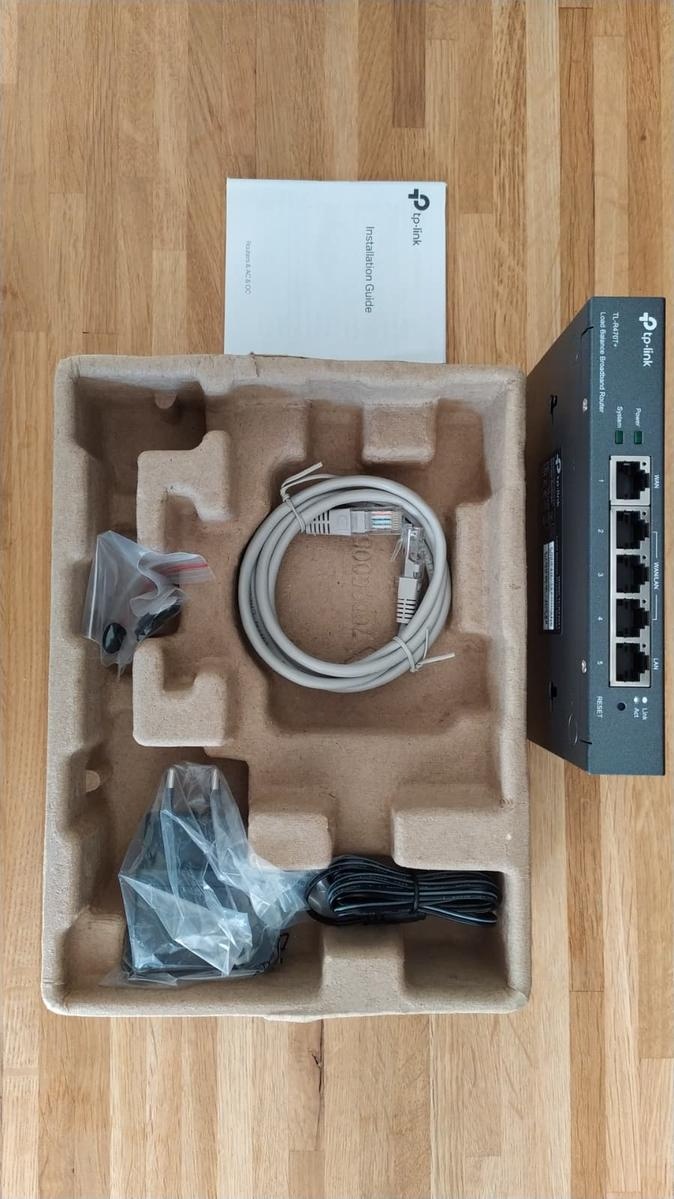 TP-Link TL-R470T+ Load Balance Router - 2