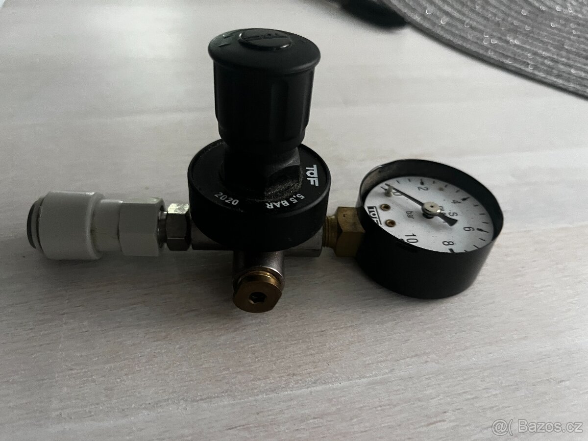 Redukční ventil CO2 Micro 8 mm - 2