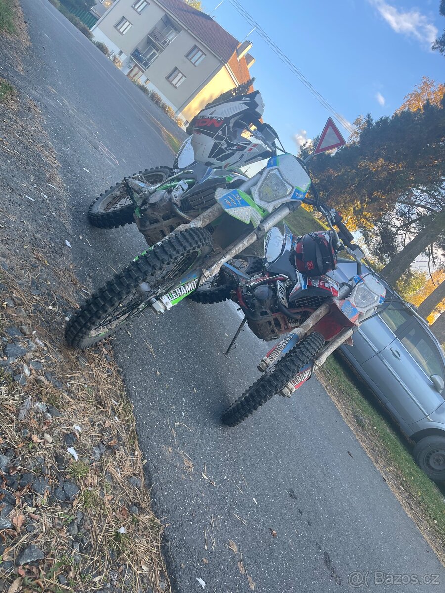 Pitbike 250 by apollo thunder