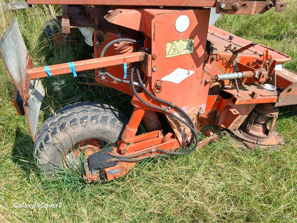 Prodám diskovou sekačku - 2