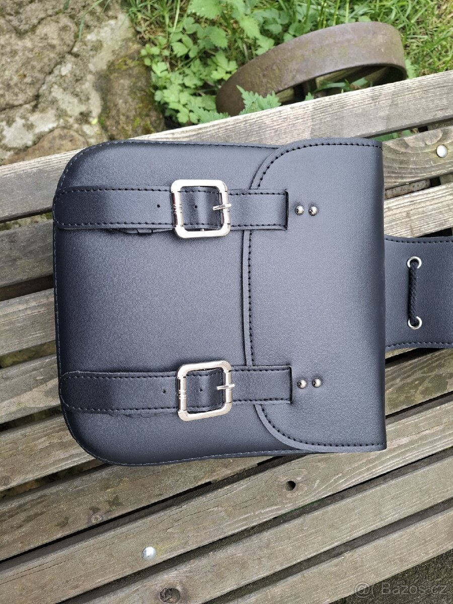 Prodám brašny na Jawa Perak, Suzuki, choper a pod. - 2