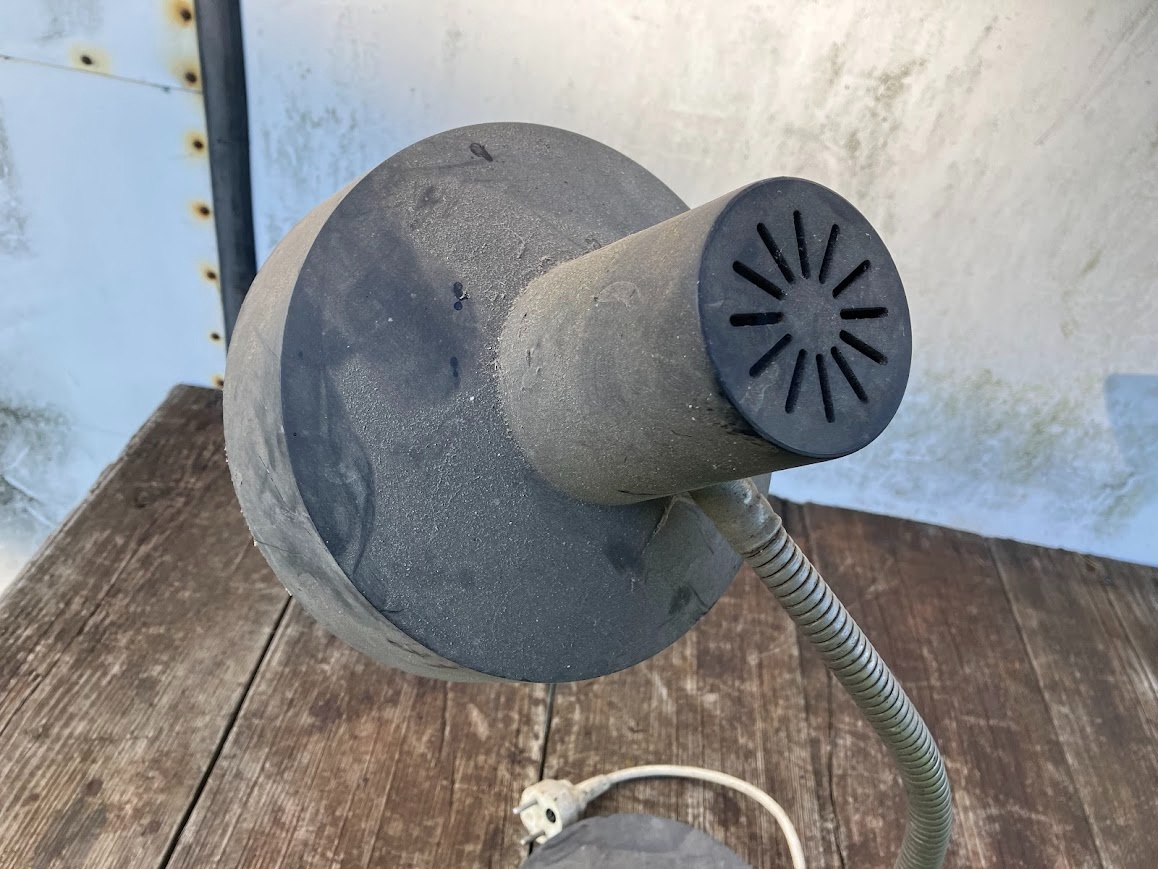 stará kancelářská lampa - 2