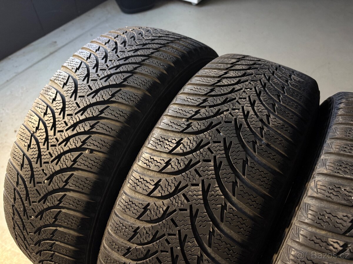 Zimní pneu Kumho 215/60R16 - 2