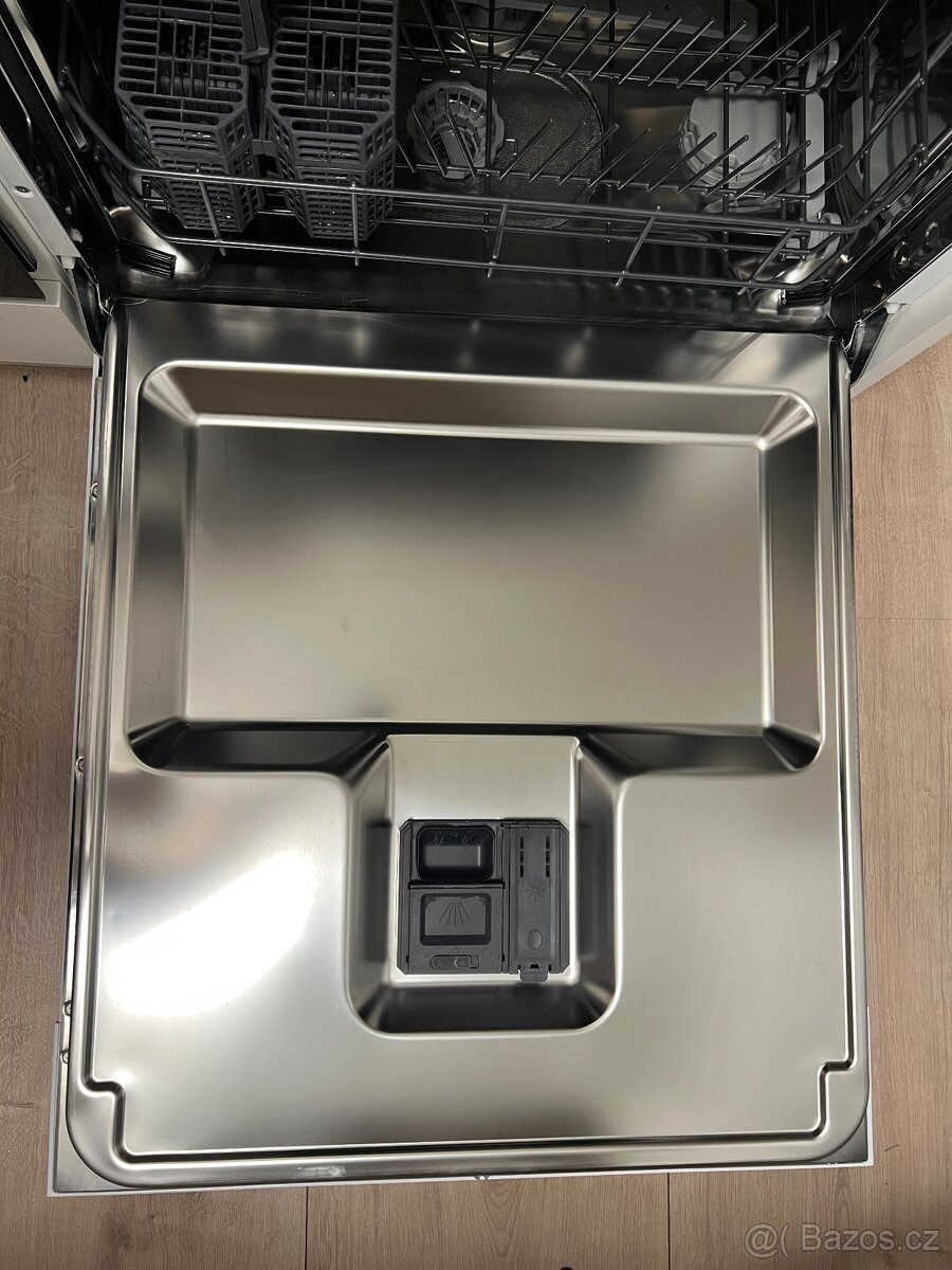 Myčka nádobí - 2