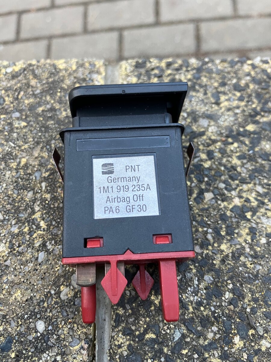 Seat Toledo / Leon 1M airbag off - 2