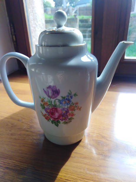 Retro konvice a cukřenka . - 2