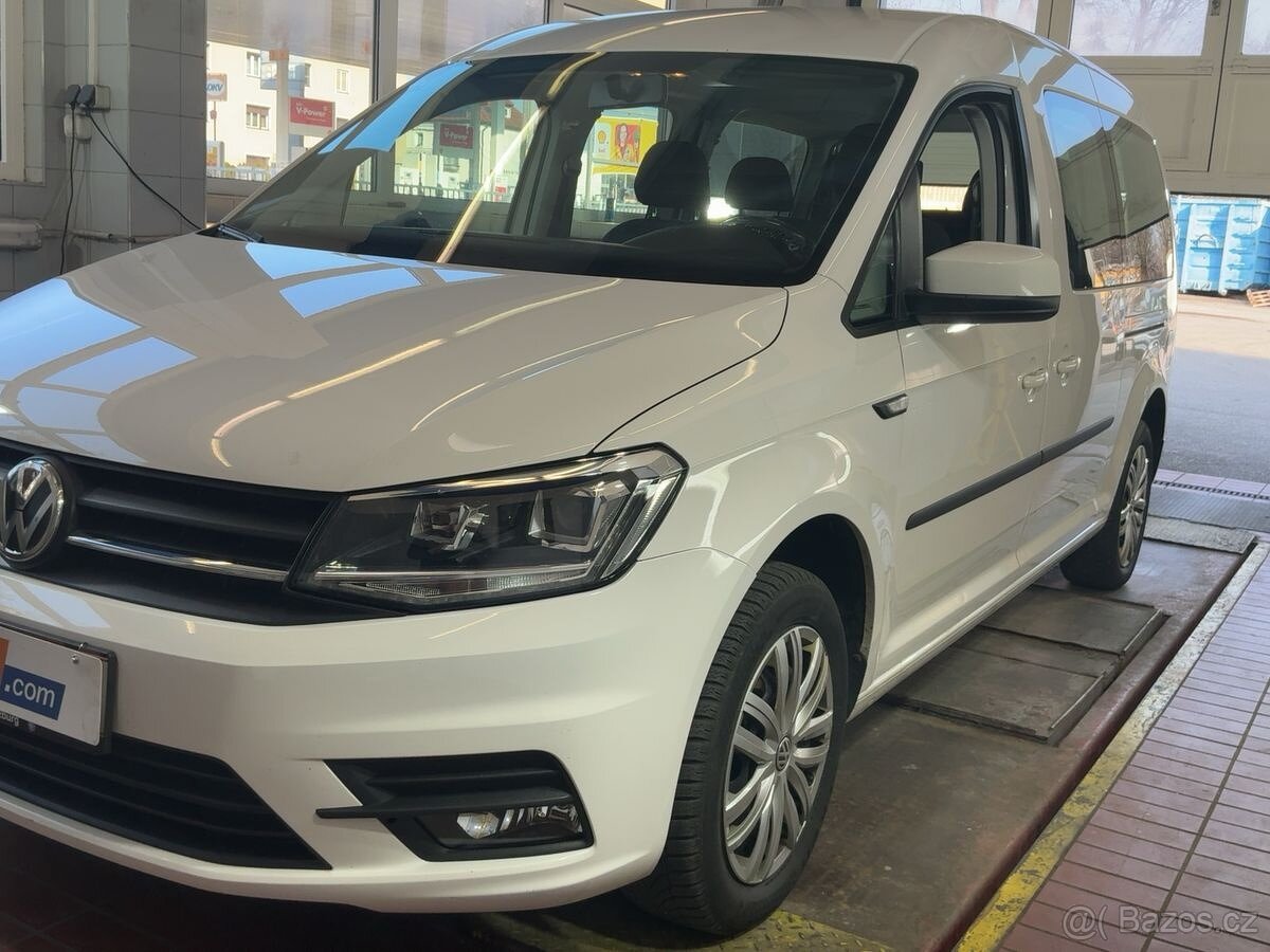 VW Caddy Maxi 2.0 TDI,Xenon,7.Míst,1.Majitel,Tažné - 2