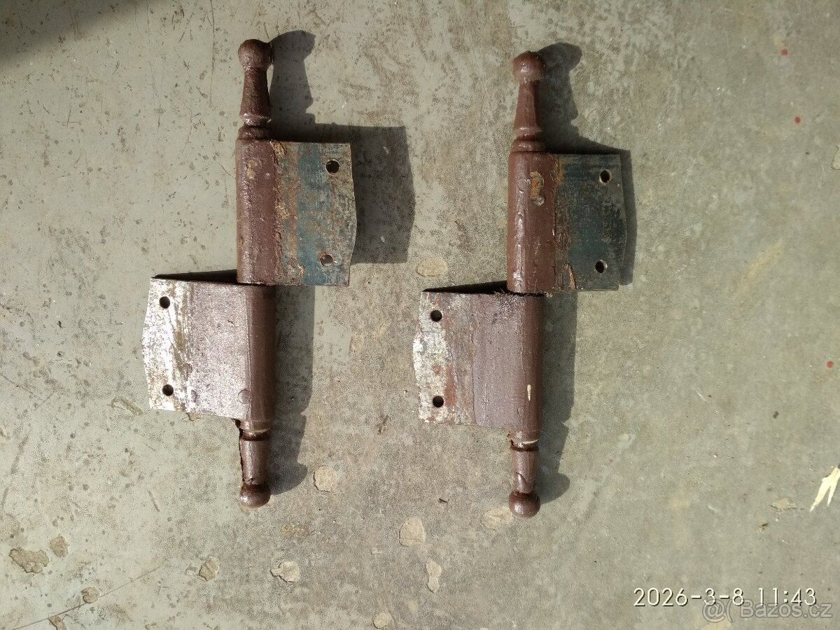 Panty ze staré skříně - 2