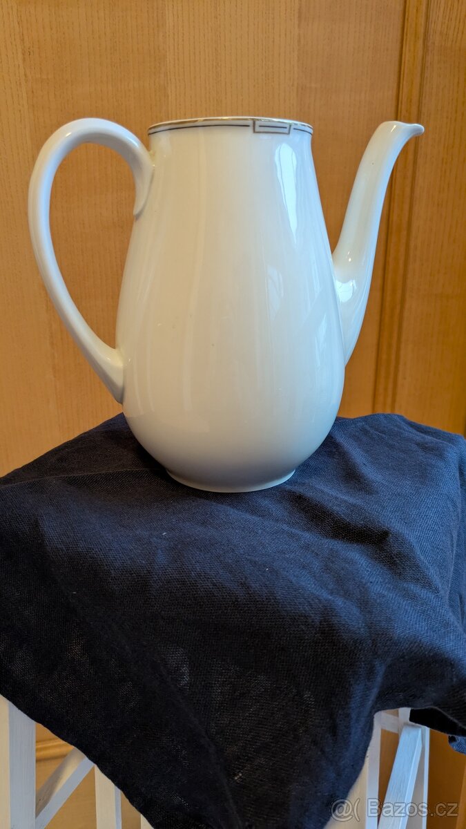 porcelánová konvička Thun - 2