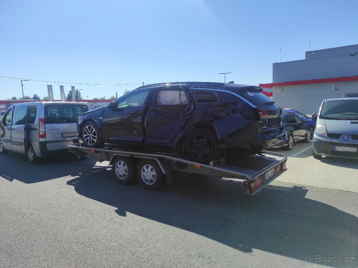 Opel Insignia combi 1.6cdti 100 kW 06/18 - 2