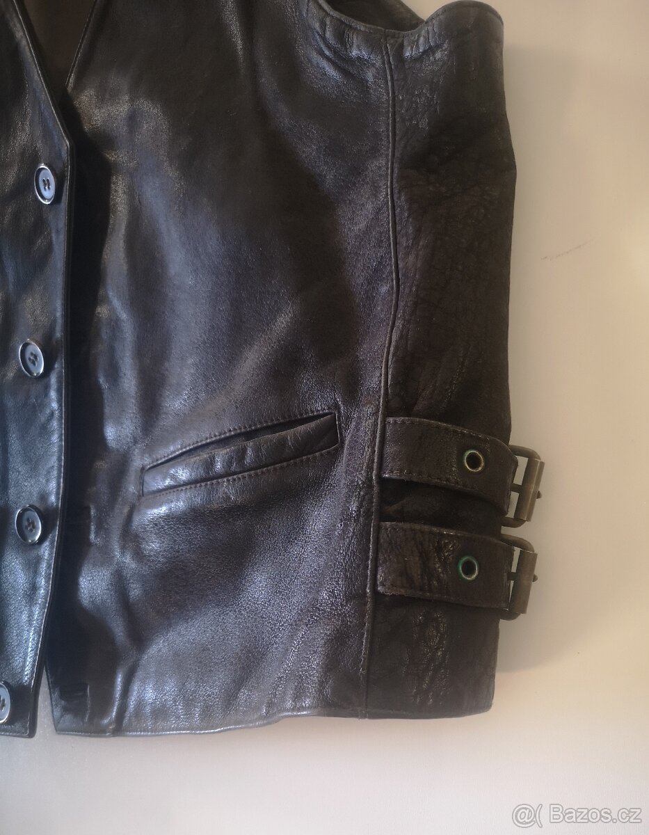 Kožená vesta - 2
