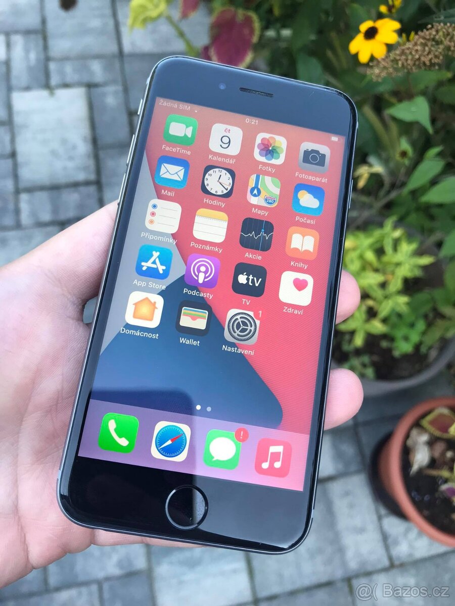 iPhone 6S 32Gb...TOP stav - 2