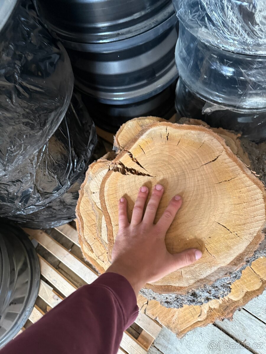 Různé dřevěné koláče - 2