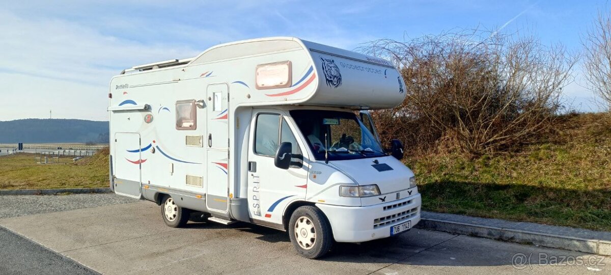 Obytný automobil - 2