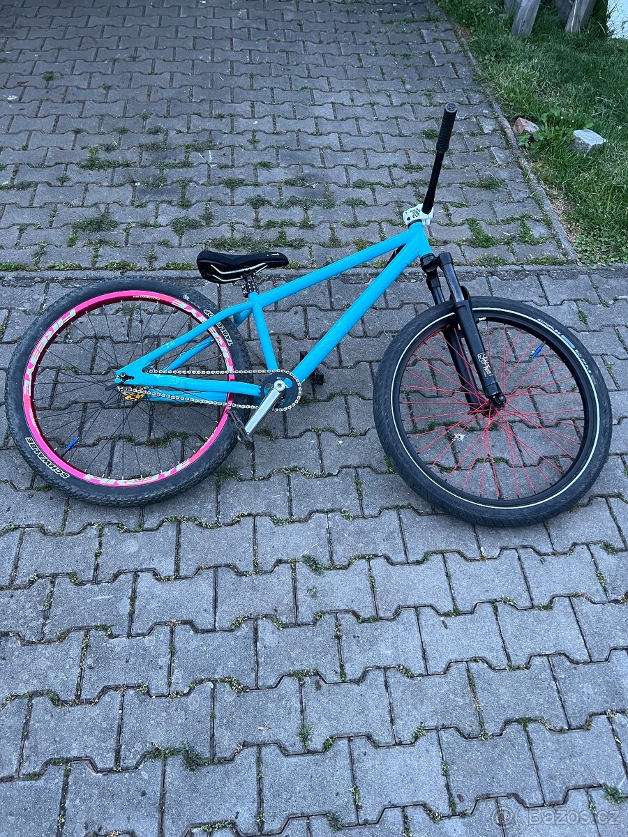 Dirt kolo ghost - 2