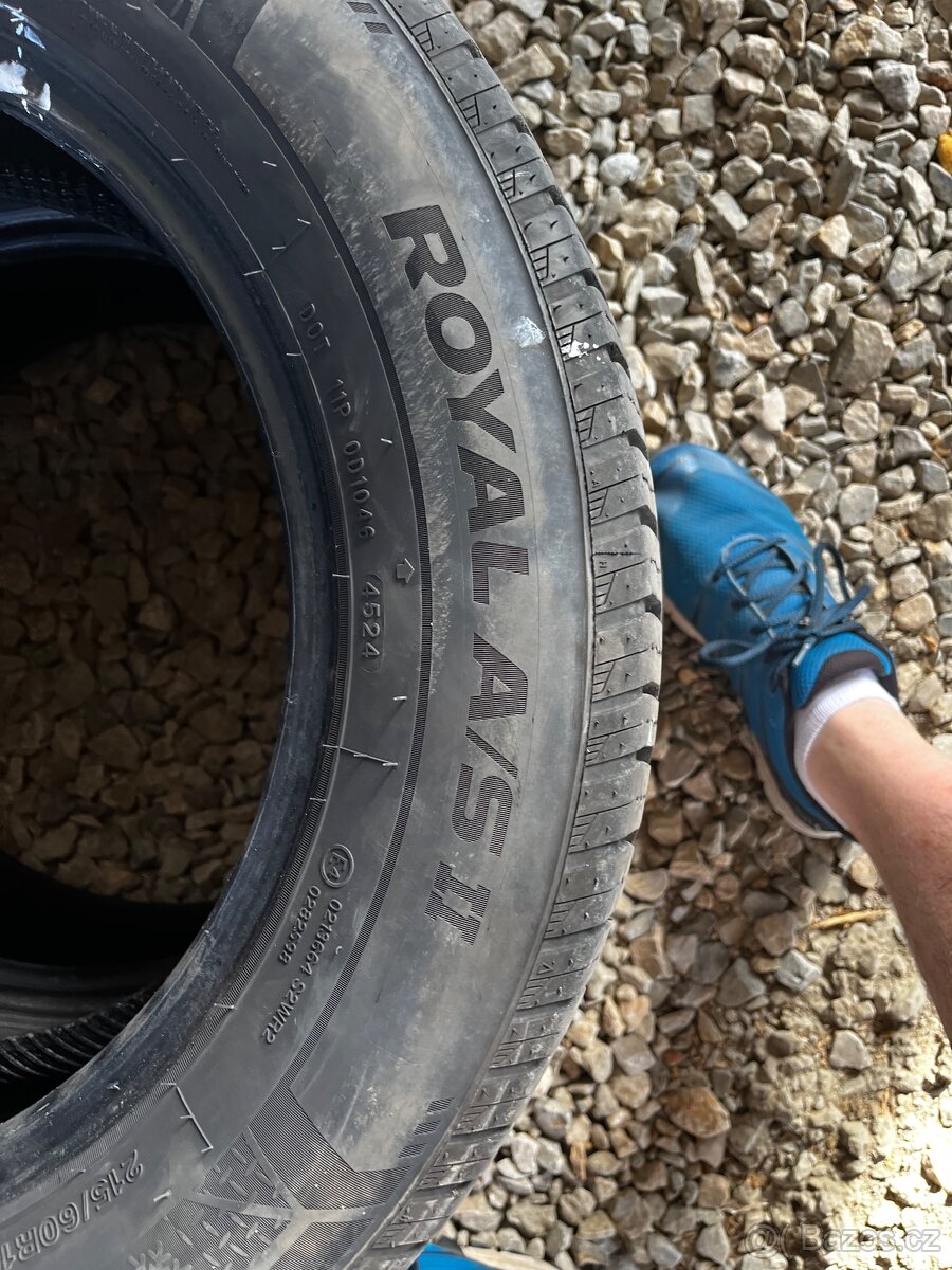 Celoroční 215/60 R16 XL - 2