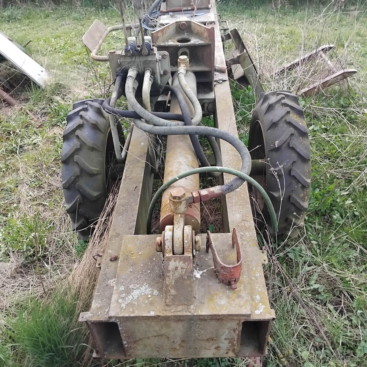 Štípačka za traktor - 2