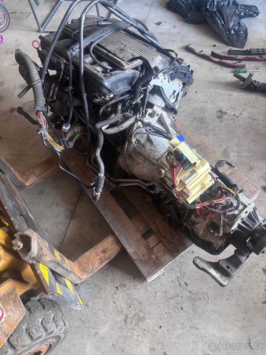 Díly z motoru M52b25TU BMW - 2