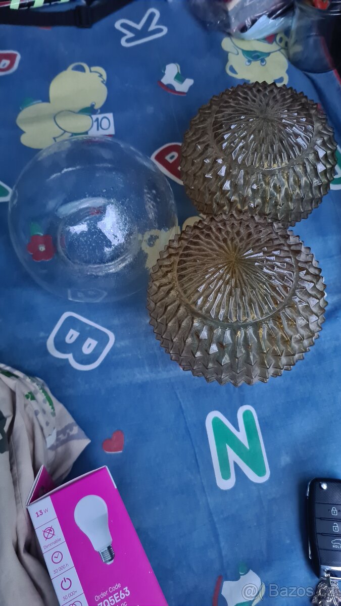 Světla a objímky - 2
