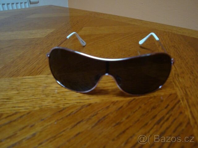 dívčí polarizované sluneční brýle - zn. Polaroid - 2