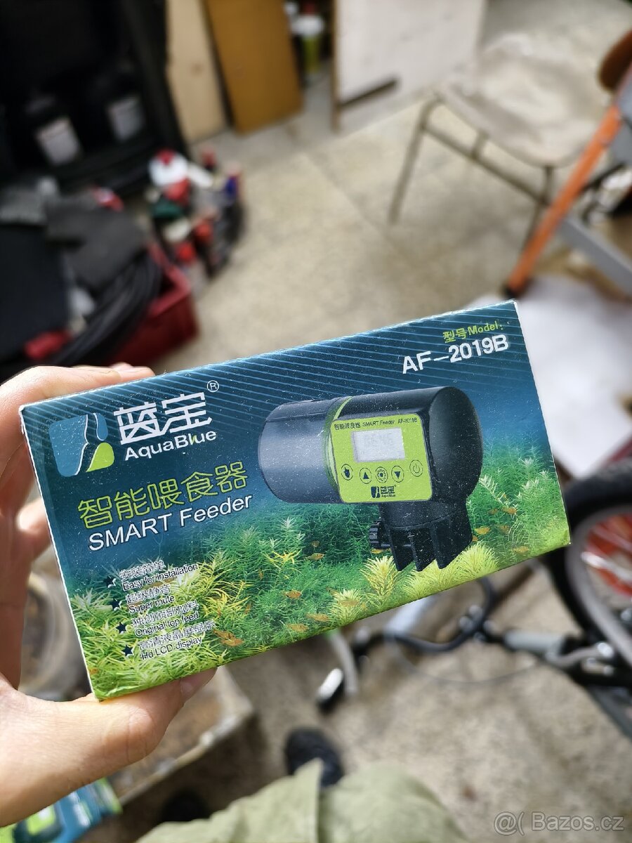 Automatické krmítko AquaBlue (model AF-2019B) - 2
