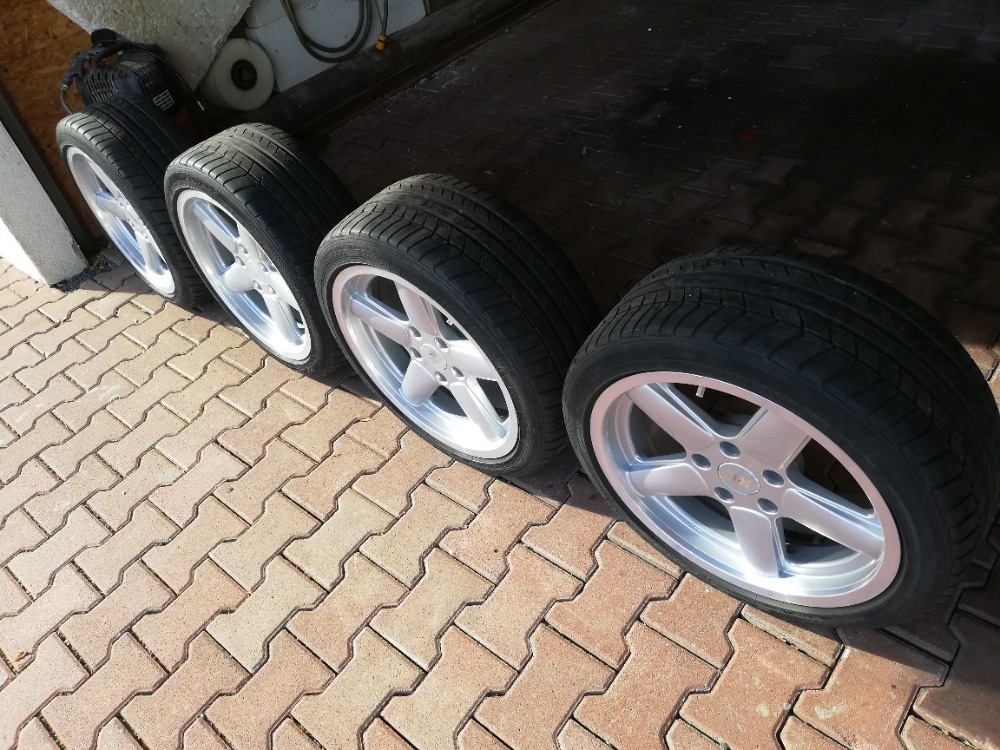 originál BMW kola R17 komletní letní pneu - 2