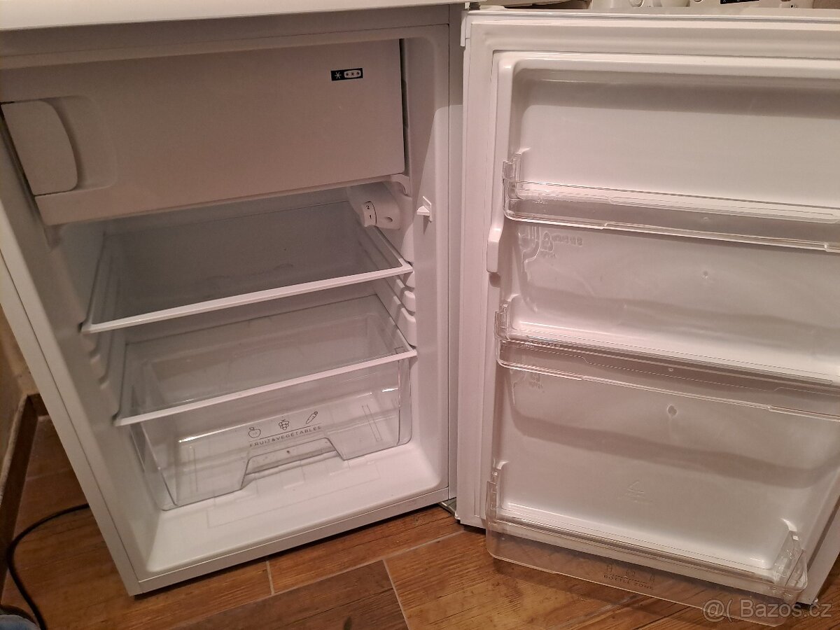 Lednice Philco PTB 113ew - 2