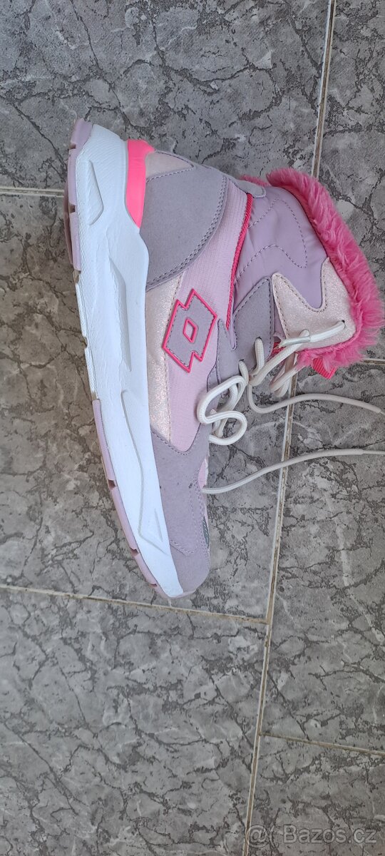 Zimní boty s kožíškem Lotto, vel.38 - 2