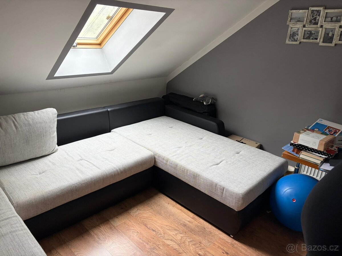 Šedá sedačka “u” - 2