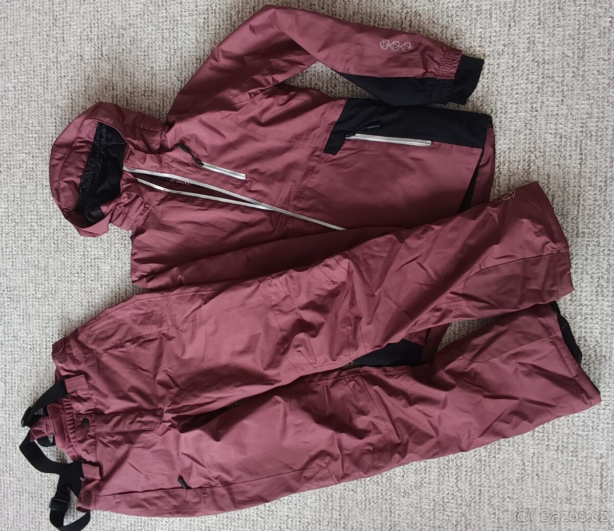 LYŽAŘSKÉ OBLEČENÍ 2x - 2