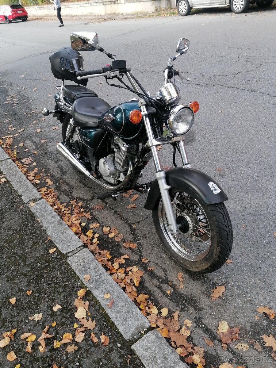 Suzuki gz 125 - 2