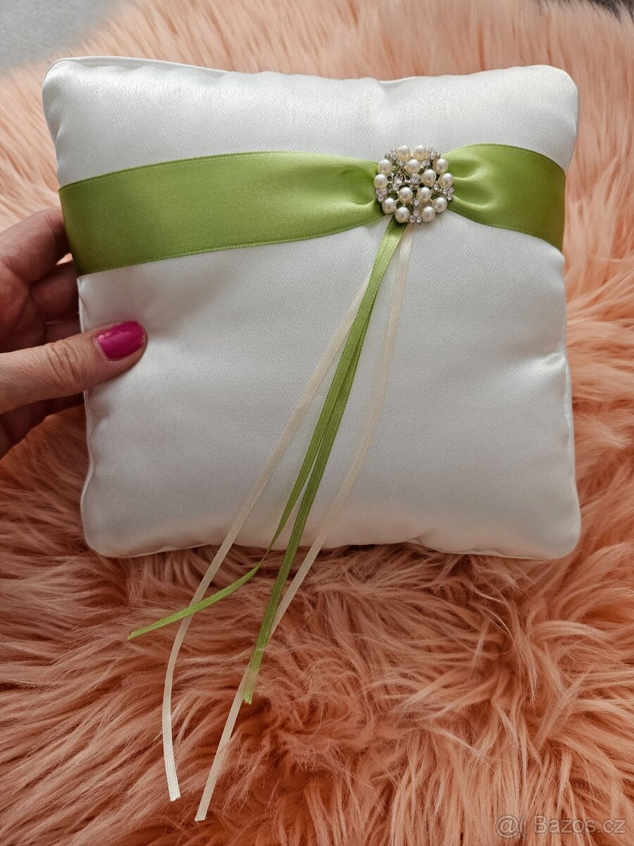 Svatební polštářek - 2