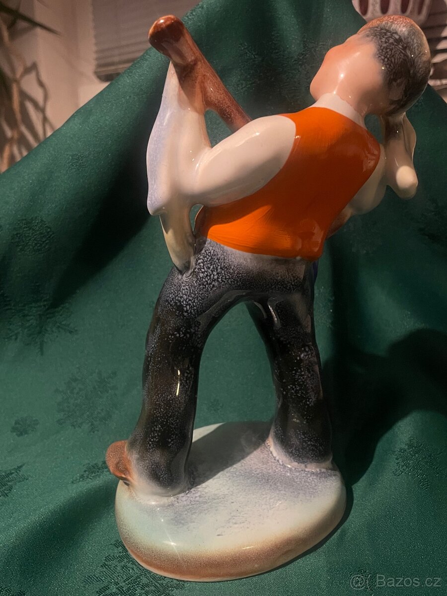 Porcelánová soška kytaristy. Ditmar Urbach - 2