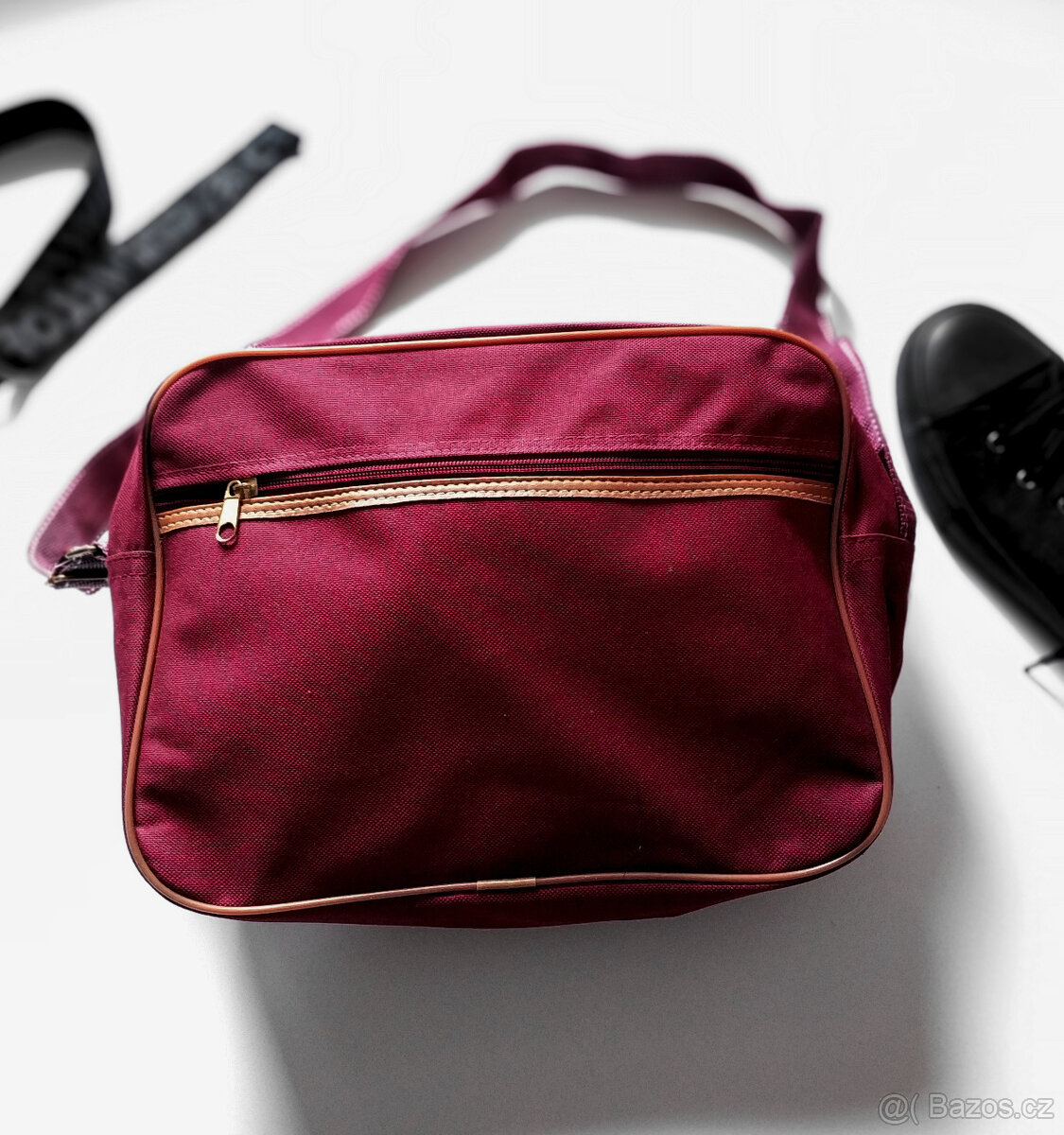 Taška vhodna třeba na hygienu, cestovní atd. - 2