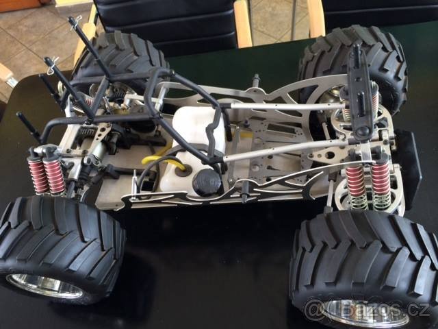 benzinový monstertruck FG - 2