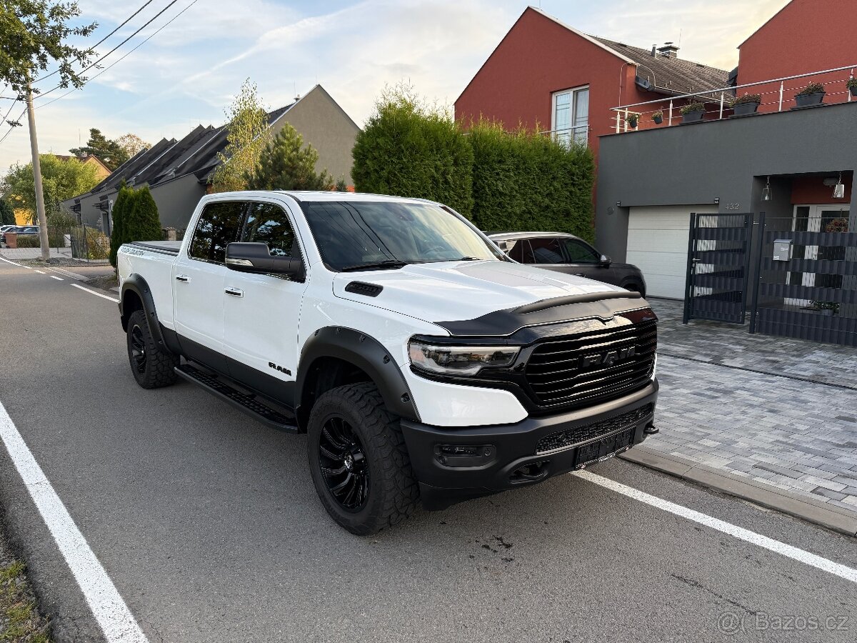 DODGE RAM LARAMIE LONGBED AXLE LOCK - 2