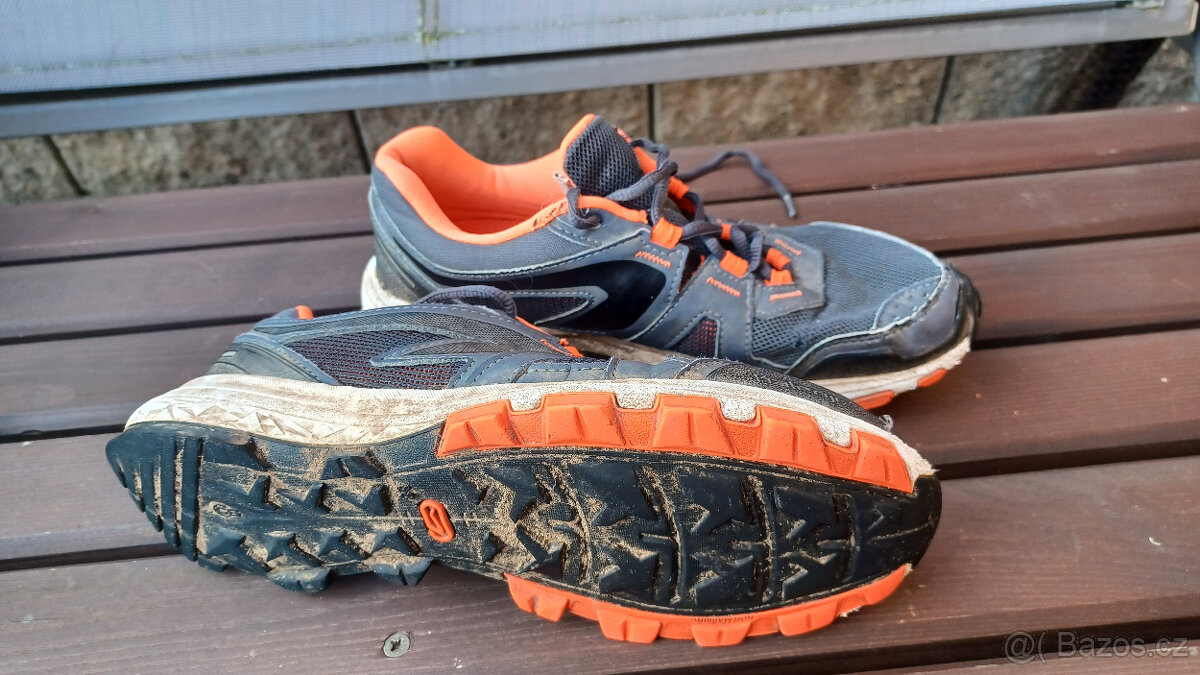 Dětské běžecké boty Kiprun Grip / Vel. 36 - 2