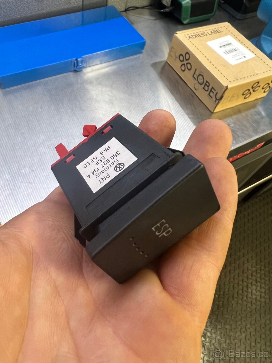 Vypínač ESP - VW Passat B5 - 2