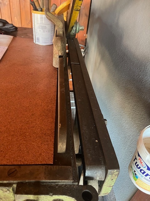 tabulové nůžky - 2