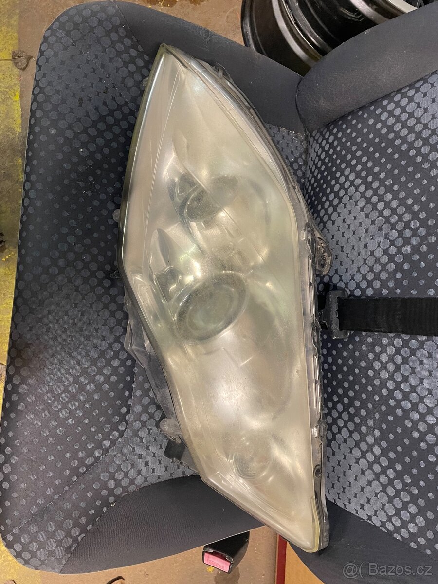 Laguna III světla - 2