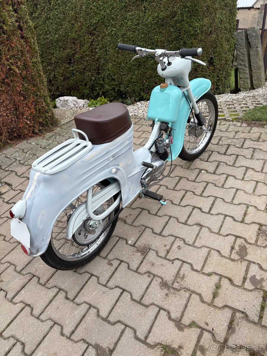 Jawa 555 r.v. 58 - 2