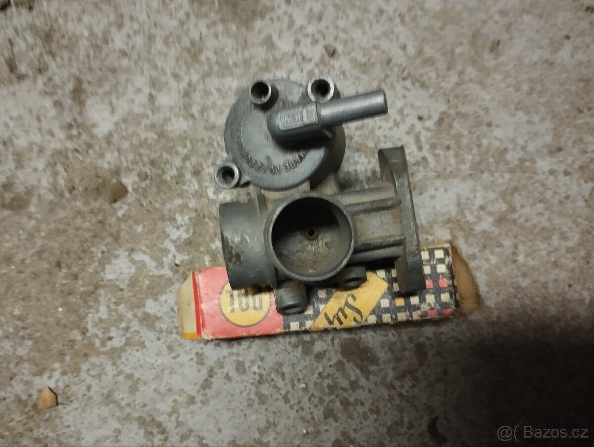 Prodám karburátor na fichtla - 2