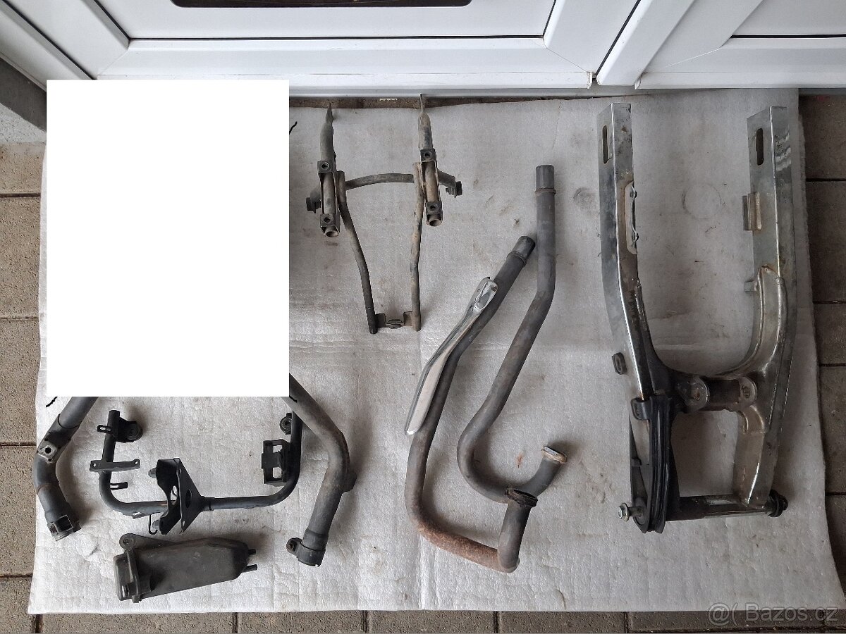 HONDA NX 650 DOMINATOR - 2