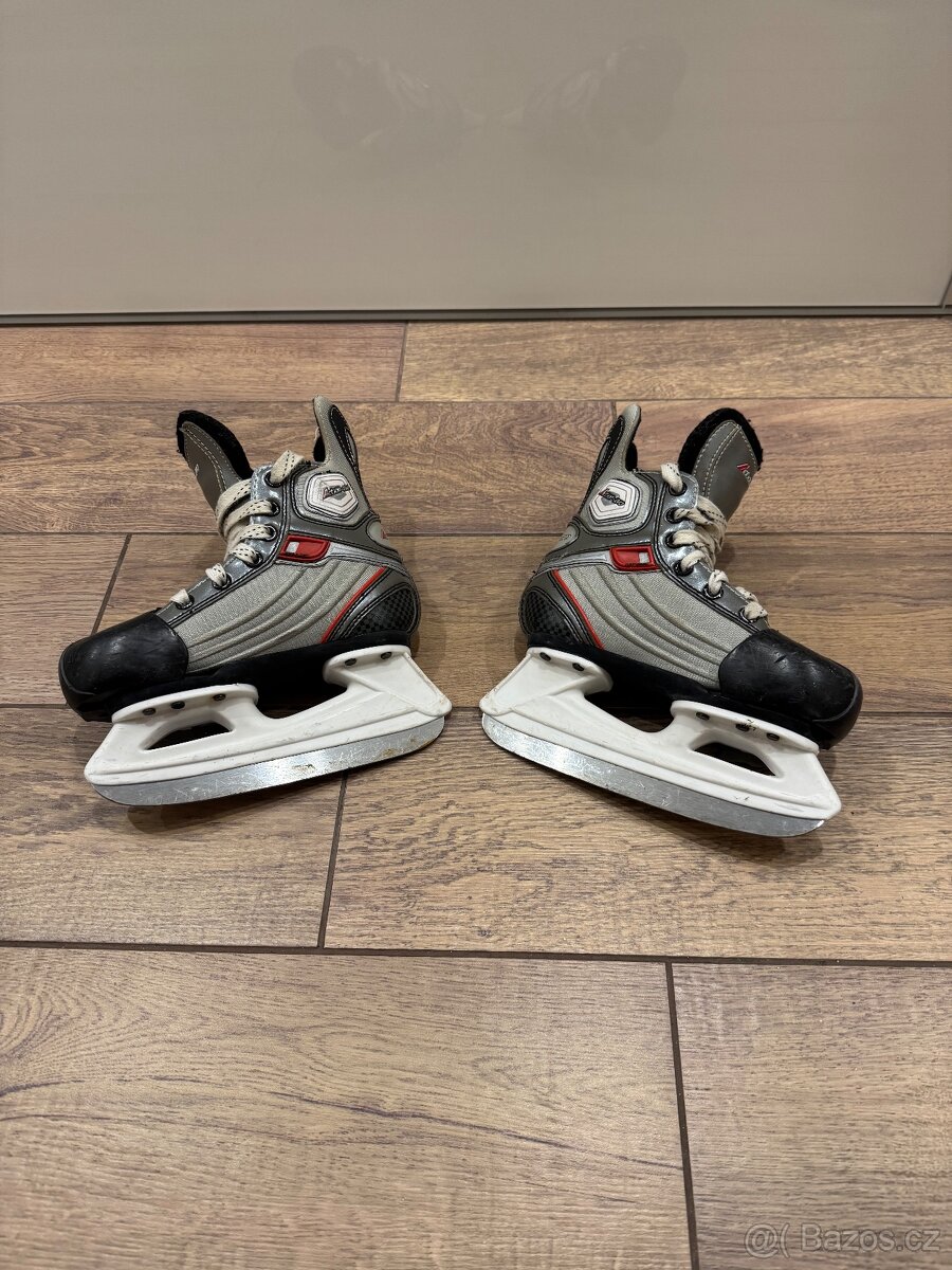 Chlapecké brusle 29-32 - 2