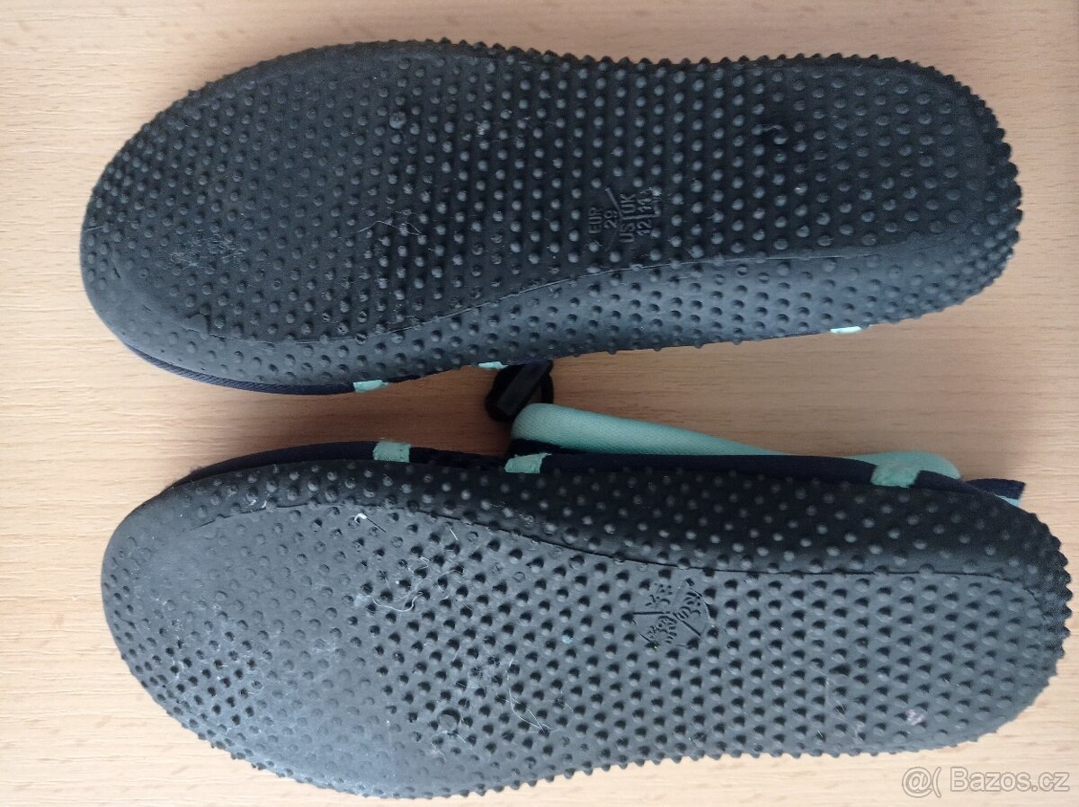 Boty do vady vel. 29 - 2