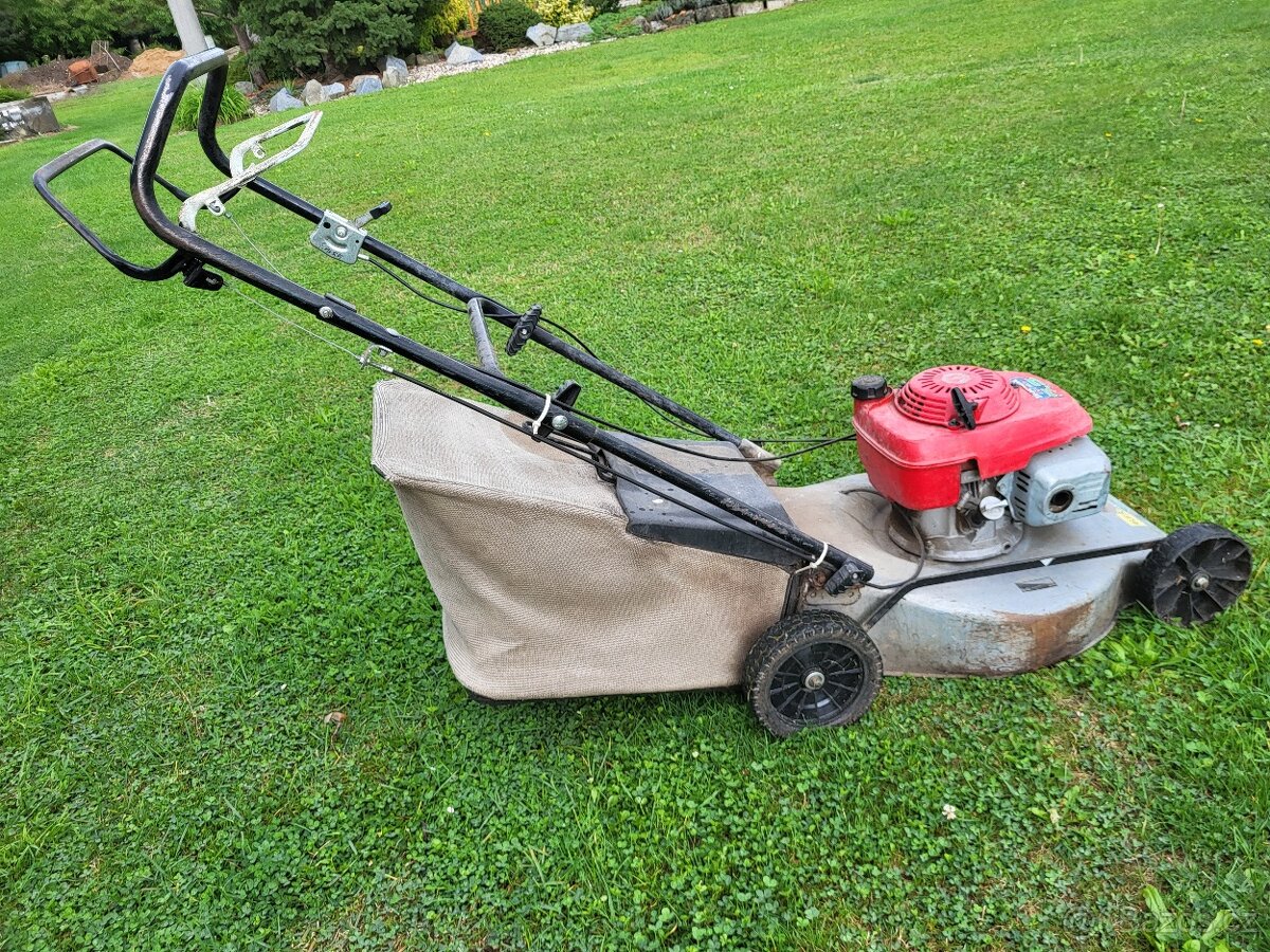 Sekačka Honda.....53cm - 2