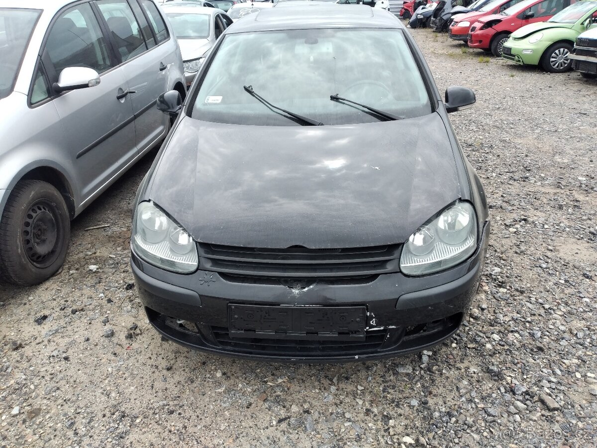 Dily vw Golf 5 3dv fsi - 2