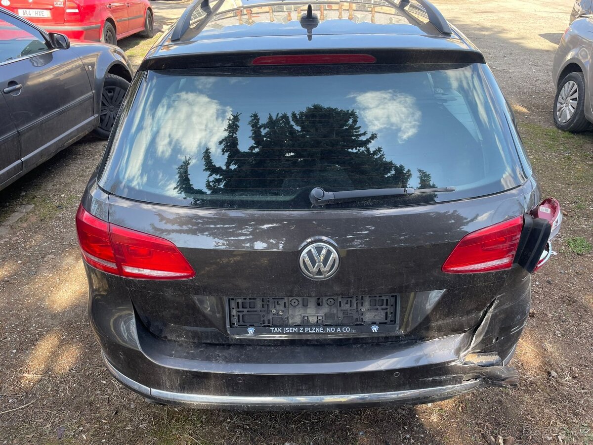 VW Passat B7 1.6 TDI – rozprodám na díly - 2