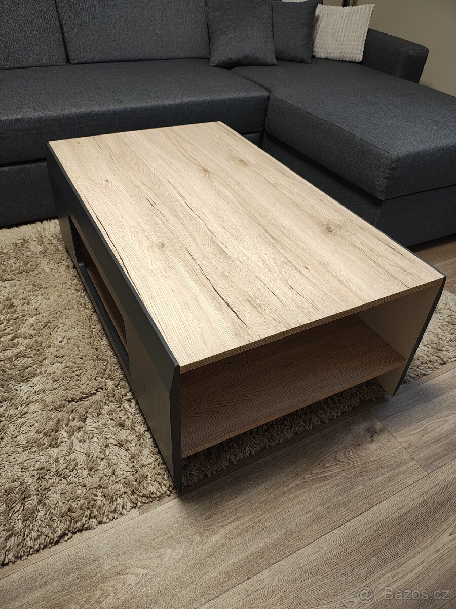 Konferenční stolek - 2